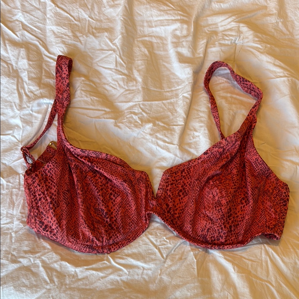 Shade & Shore Underwire Swim Top